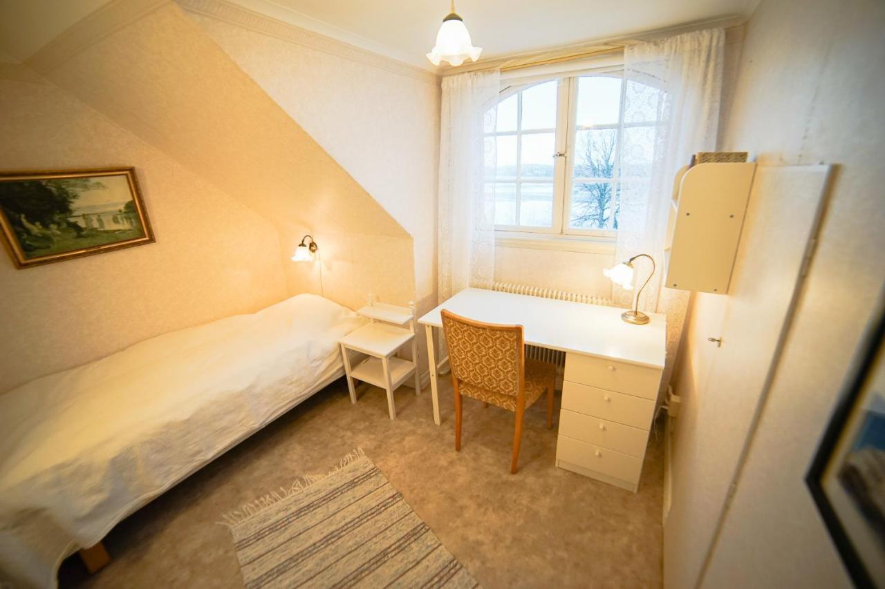 Liljeholmen Herrgard Hostel Rimforsa Екстер'єр фото
