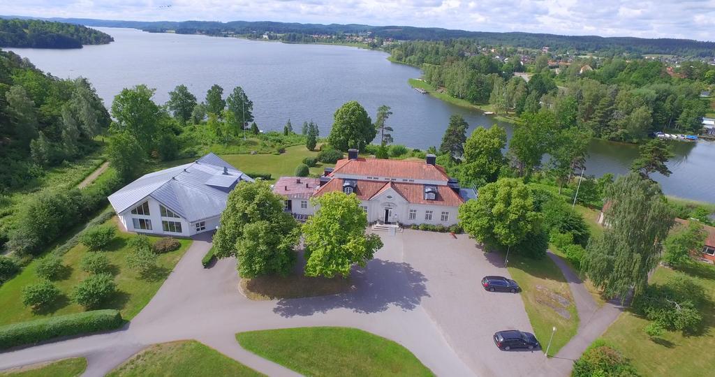 Liljeholmen Herrgard Hostel Rimforsa Екстер'єр фото